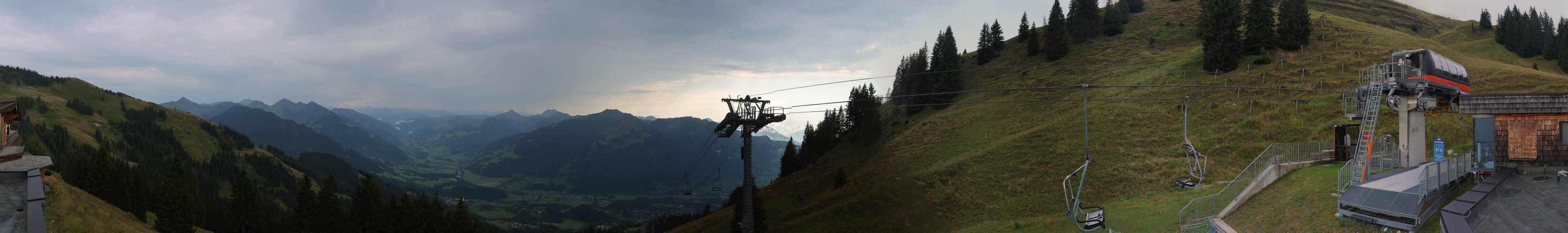 Archiv Foto Webcam Blick von der Bichlalm über Kitzbühel