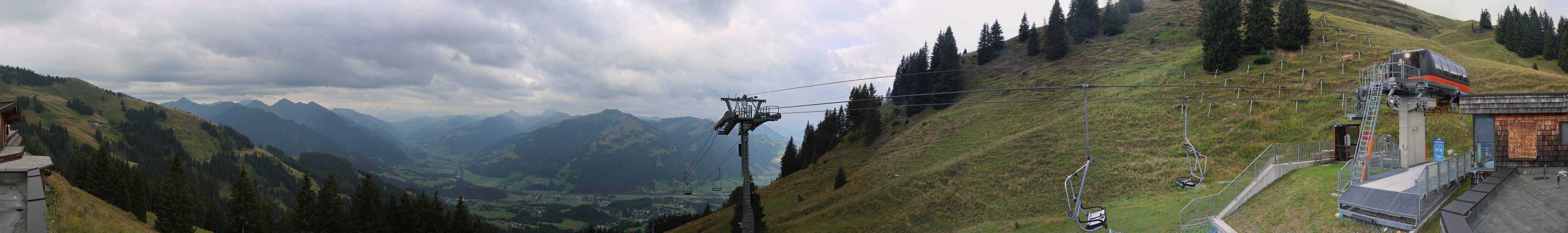 Archiv Foto Webcam Blick von der Bichlalm über Kitzbühel