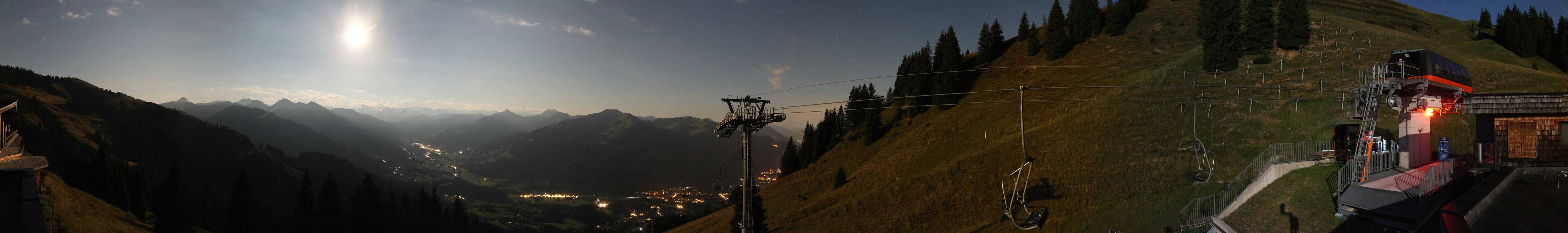 Archiv Foto Webcam Blick von der Bichlalm über Kitzbühel