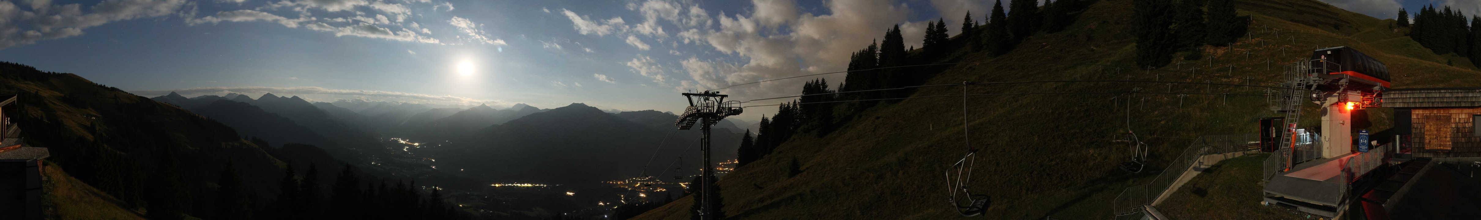 Archiv Foto Webcam Blick von der Bichlalm über Kitzbühel