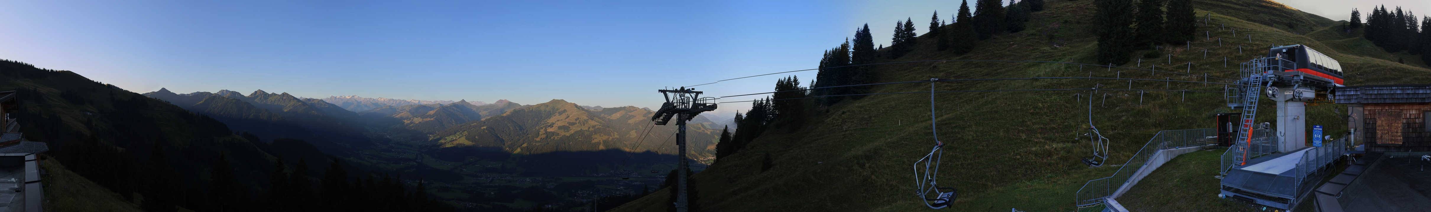 Archiv Foto Webcam Blick von der Bichlalm über Kitzbühel