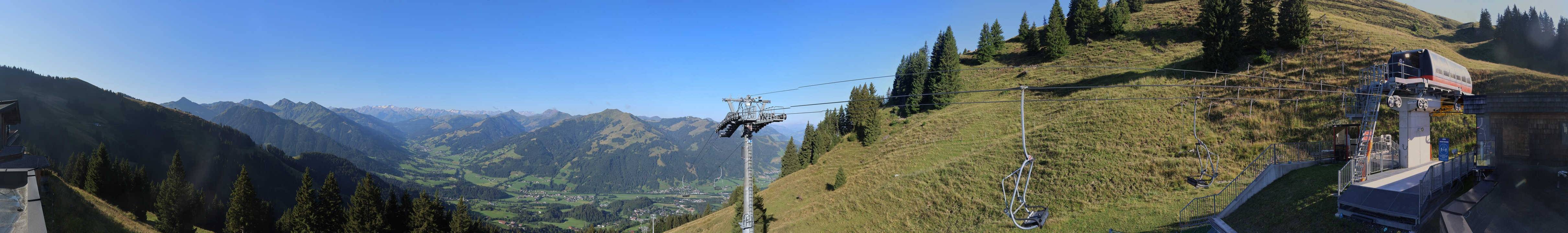 Archiv Foto Webcam Blick von der Bichlalm über Kitzbühel