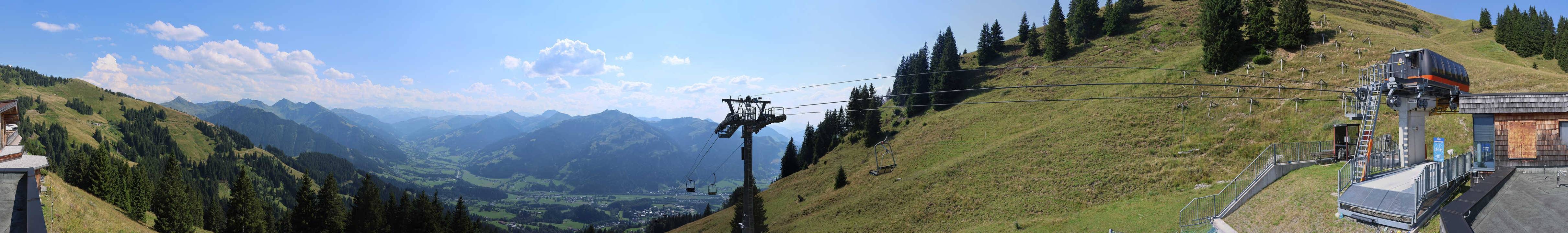 Archiv Foto Webcam Blick von der Bichlalm über Kitzbühel