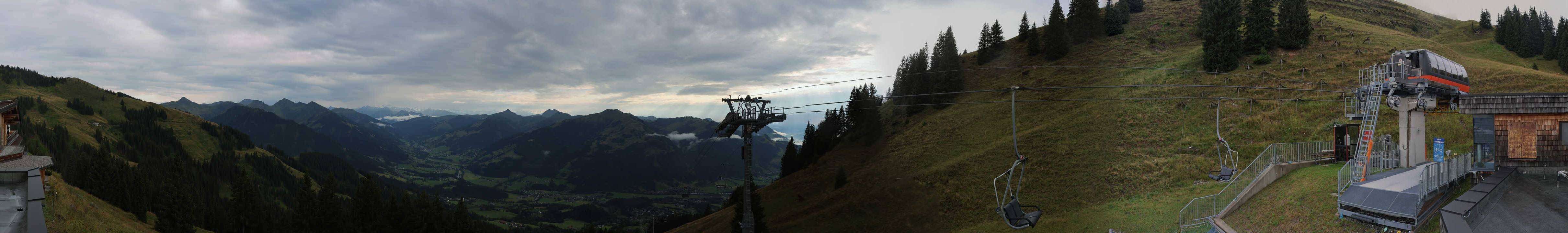 Archiv Foto Webcam Blick von der Bichlalm über Kitzbühel