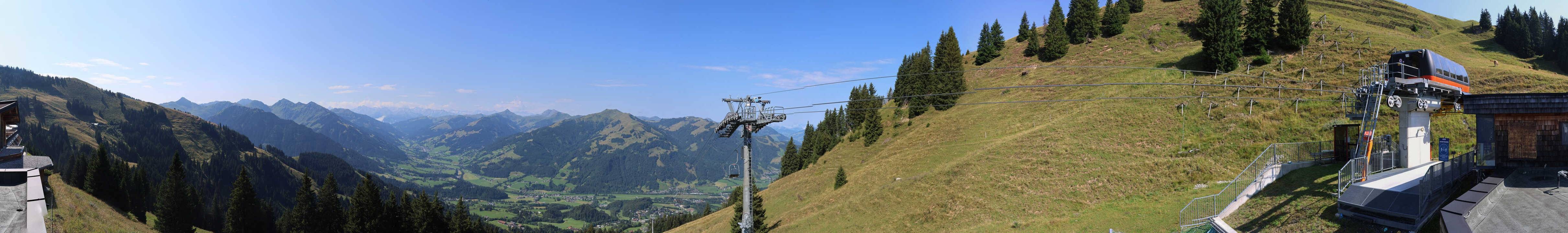Archiv Foto Webcam Blick von der Bichlalm über Kitzbühel