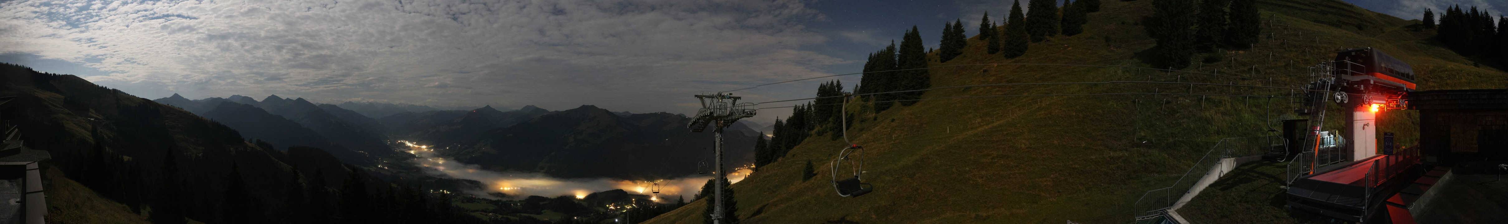 Archiv Foto Webcam Blick von der Bichlalm über Kitzbühel