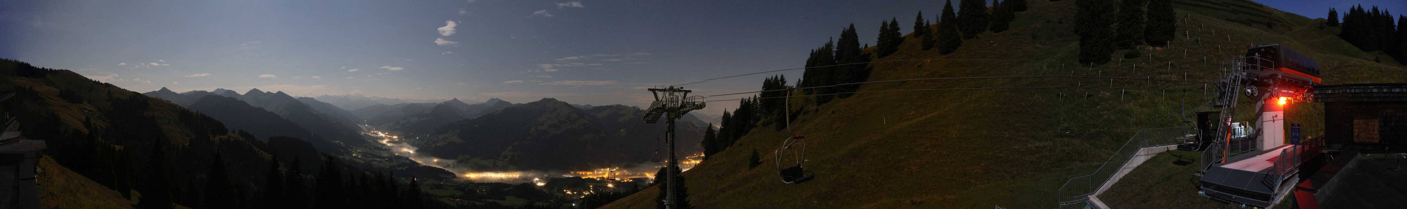 Archiv Foto Webcam Blick von der Bichlalm über Kitzbühel
