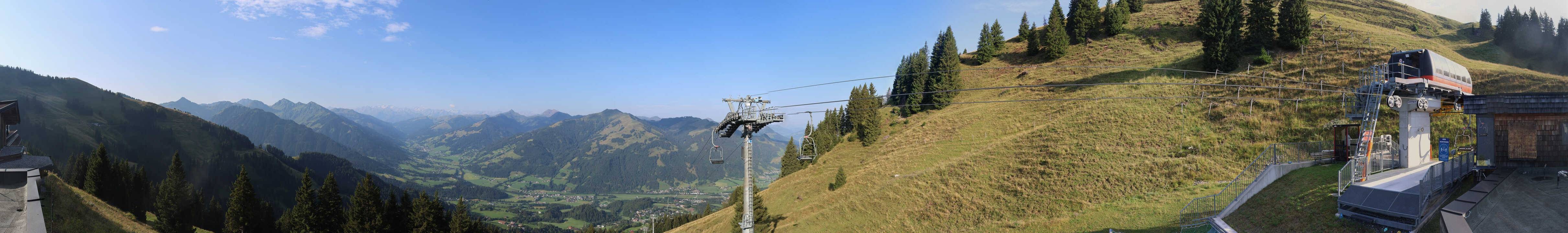 Archiv Foto Webcam Blick von der Bichlalm über Kitzbühel