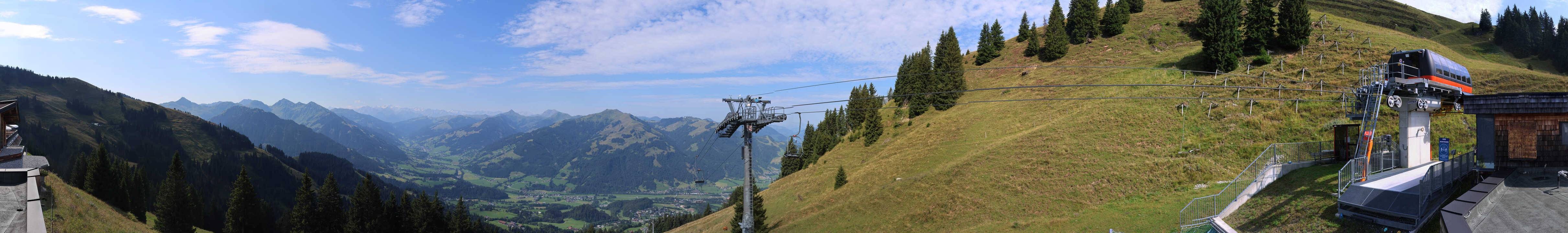 Archiv Foto Webcam Blick von der Bichlalm über Kitzbühel