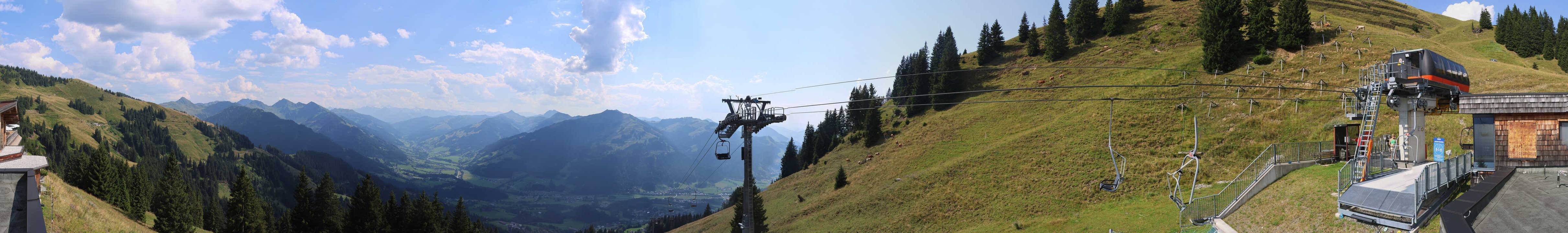 Archiv Foto Webcam Blick von der Bichlalm über Kitzbühel