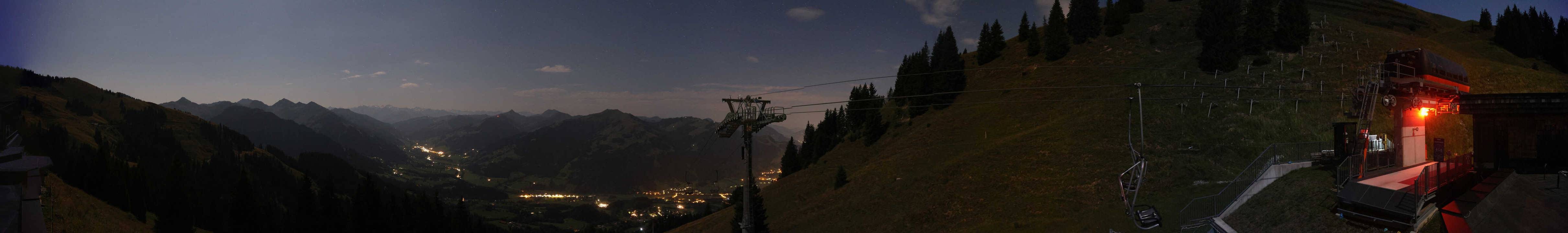 Archiv Foto Webcam Blick von der Bichlalm über Kitzbühel