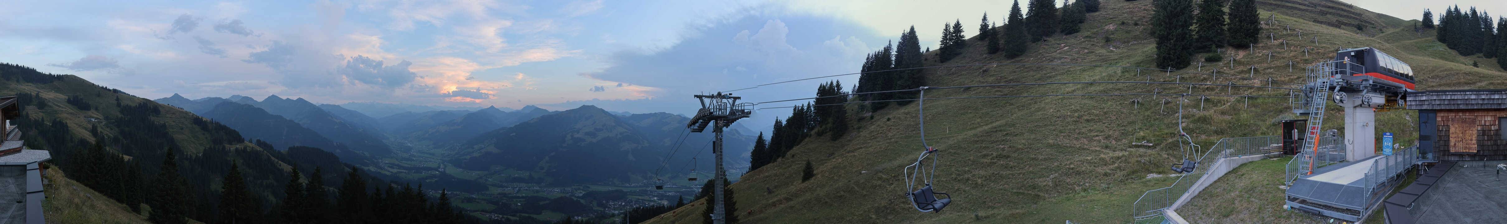 Archiv Foto Webcam Blick von der Bichlalm über Kitzbühel