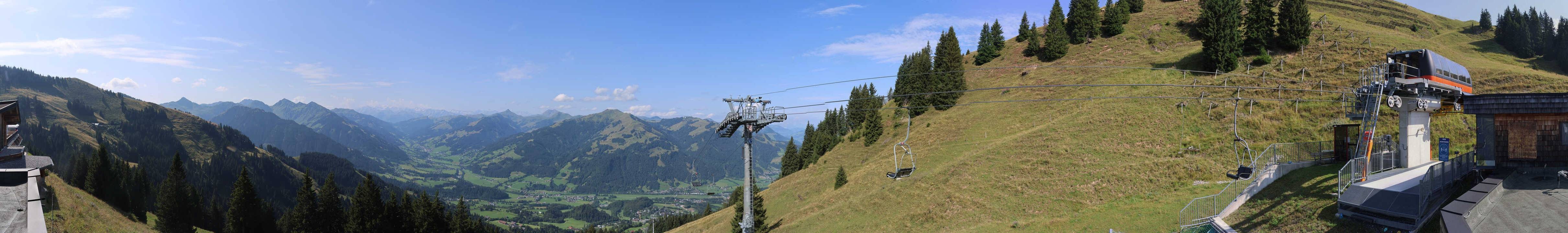 Archiv Foto Webcam Blick von der Bichlalm über Kitzbühel