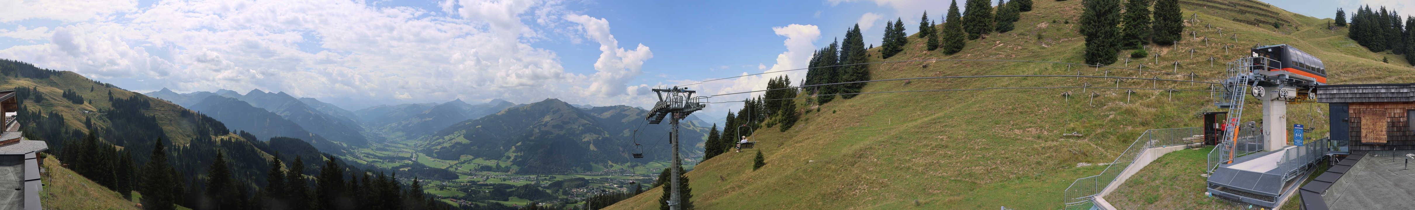 Archiv Foto Webcam Blick von der Bichlalm über Kitzbühel