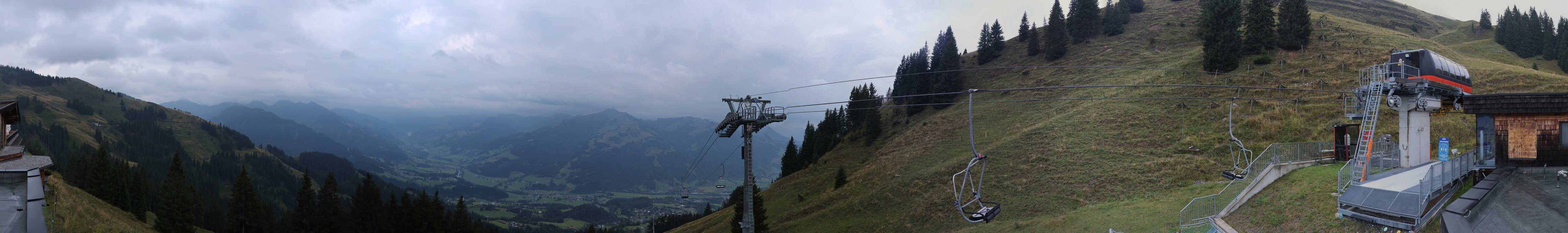 Archiv Foto Webcam Blick von der Bichlalm über Kitzbühel