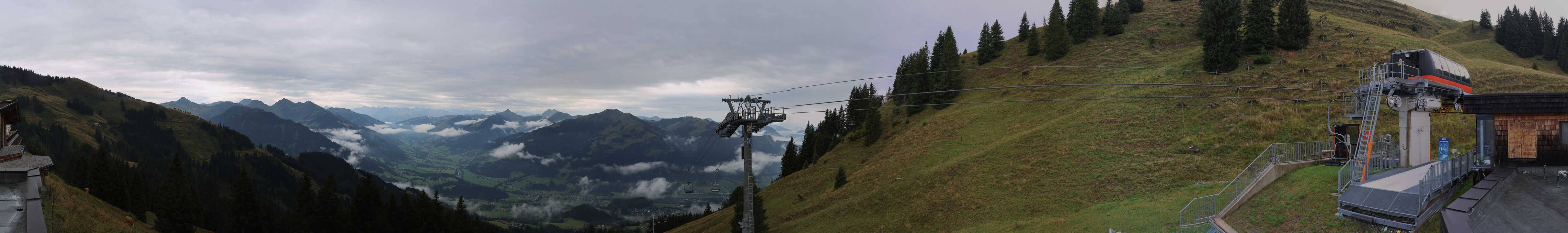Archiv Foto Webcam Blick von der Bichlalm über Kitzbühel
