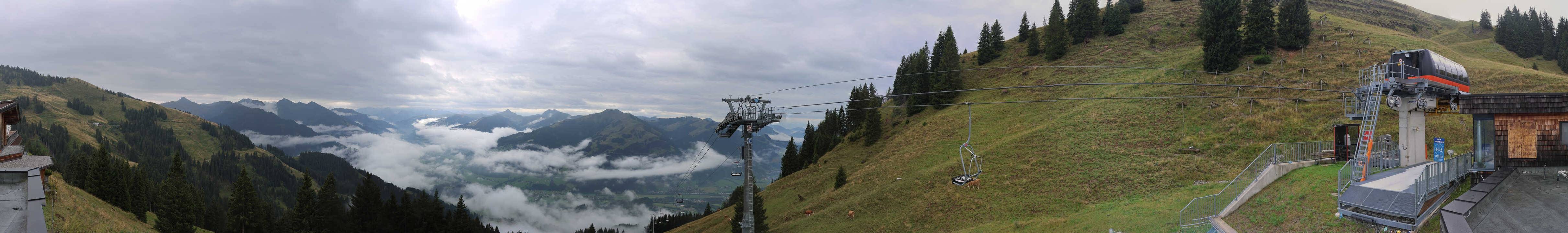 Archiv Foto Webcam Blick von der Bichlalm über Kitzbühel
