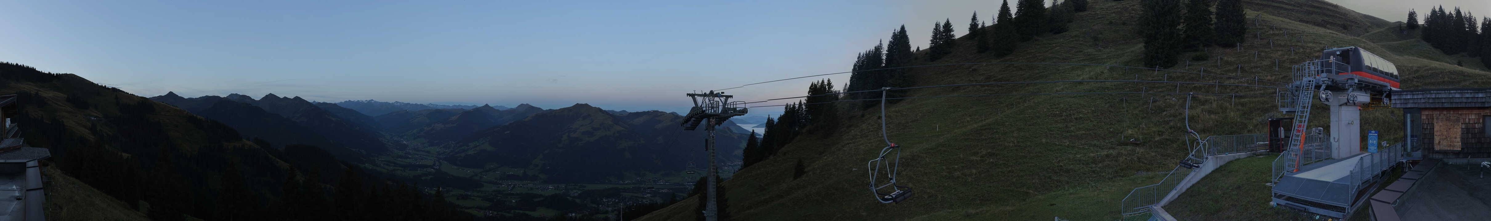 Archiv Foto Webcam Blick von der Bichlalm über Kitzbühel