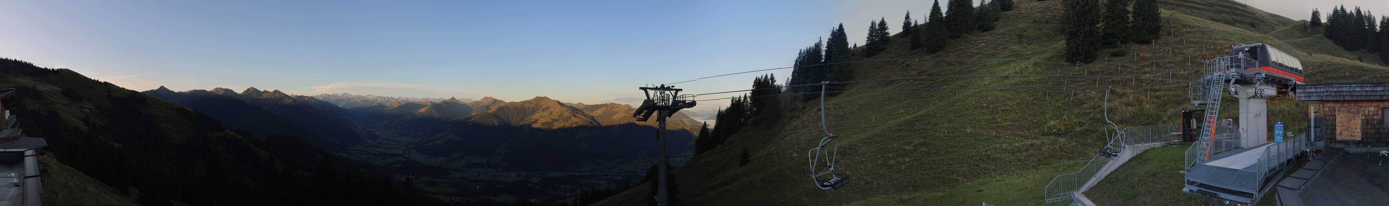 Archiv Foto Webcam Blick von der Bichlalm über Kitzbühel
