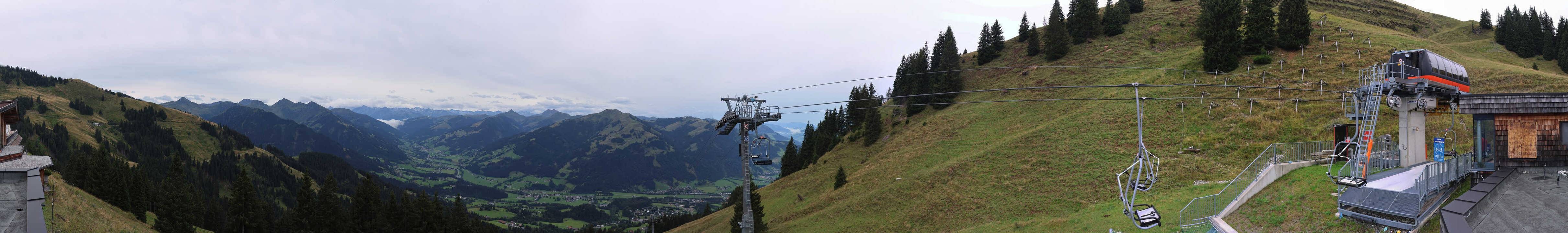 Archiv Foto Webcam Blick von der Bichlalm über Kitzbühel