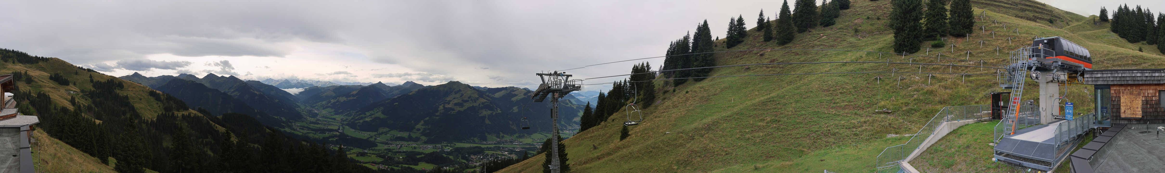 Archiv Foto Webcam Blick von der Bichlalm über Kitzbühel