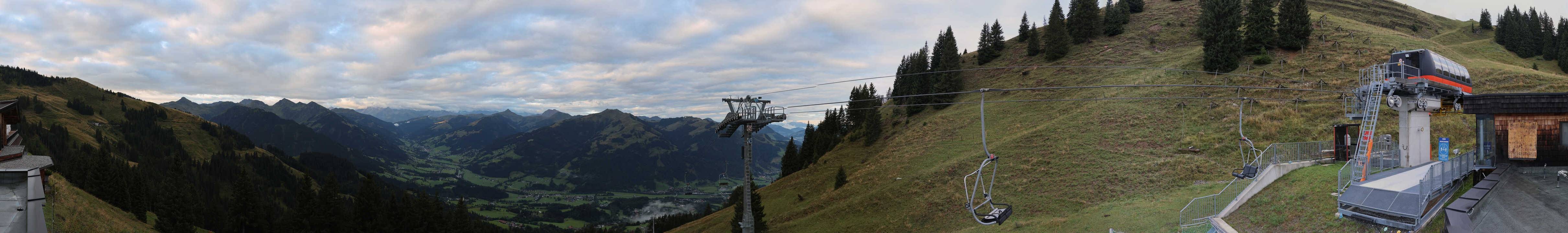 Archiv Foto Webcam Blick von der Bichlalm über Kitzbühel