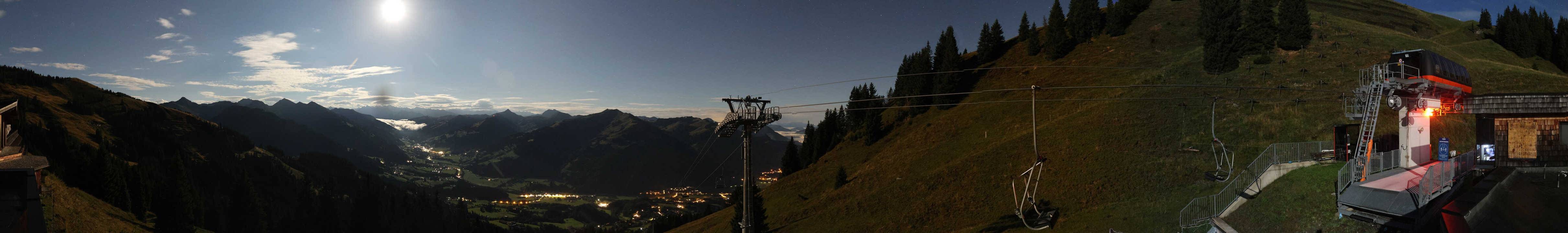 Archiv Foto Webcam Blick von der Bichlalm über Kitzbühel