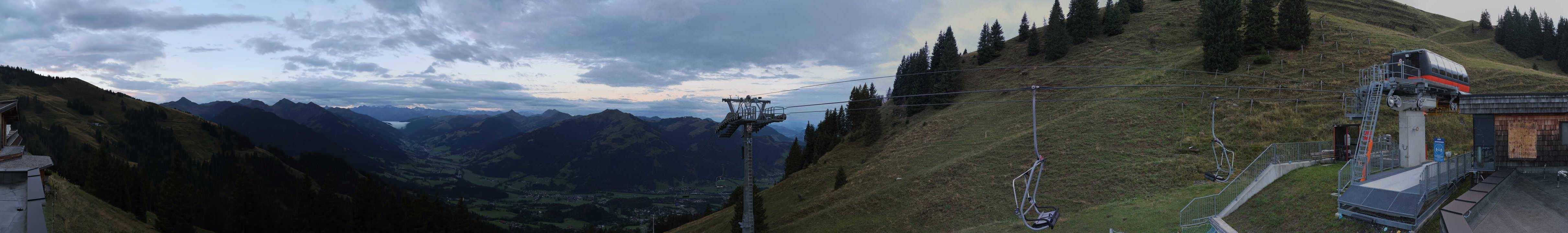 Archiv Foto Webcam Blick von der Bichlalm über Kitzbühel