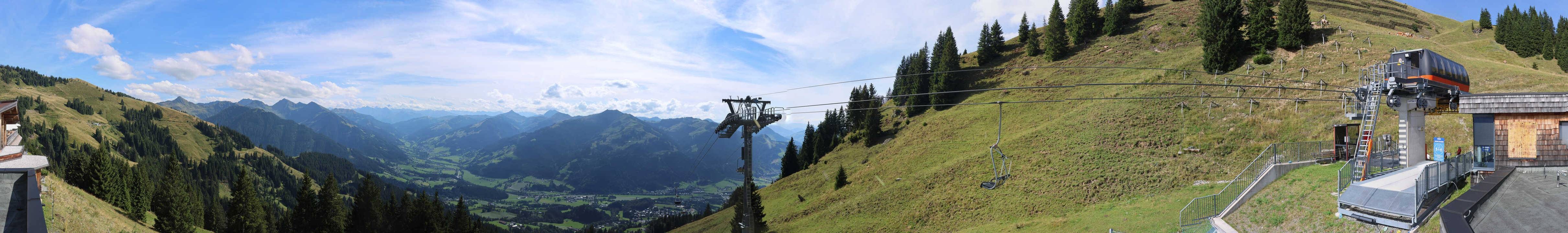Archiv Foto Webcam Blick von der Bichlalm über Kitzbühel