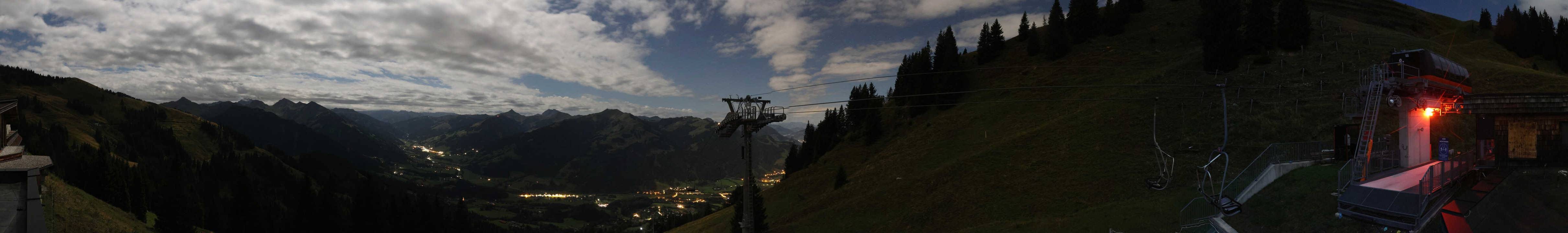 Archiv Foto Webcam Blick von der Bichlalm über Kitzbühel