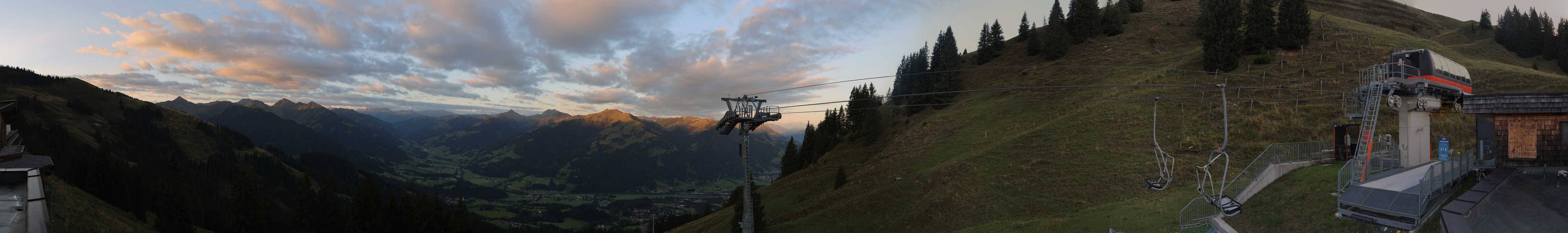 Archiv Foto Webcam Blick von der Bichlalm über Kitzbühel