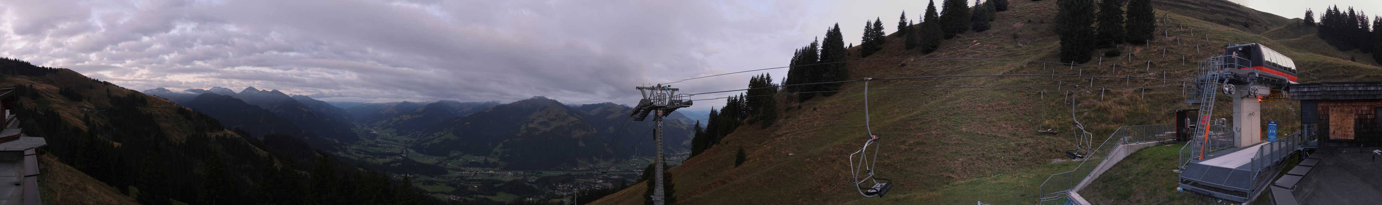 Archiv Foto Webcam Blick von der Bichlalm über Kitzbühel