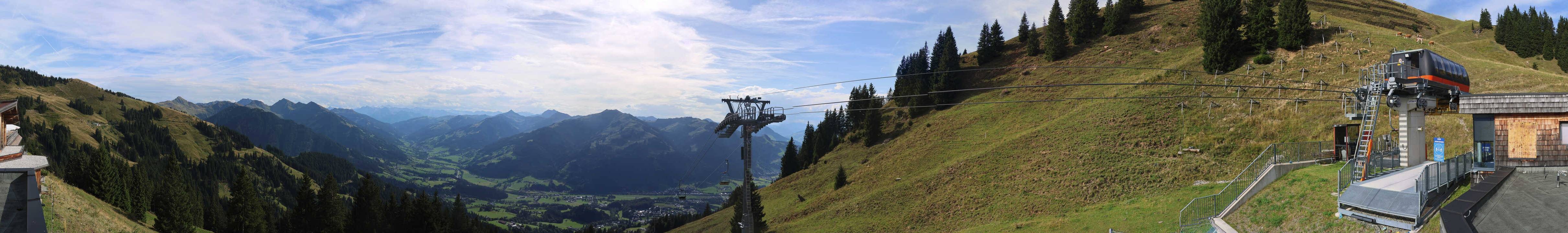 Archiv Foto Webcam Blick von der Bichlalm über Kitzbühel