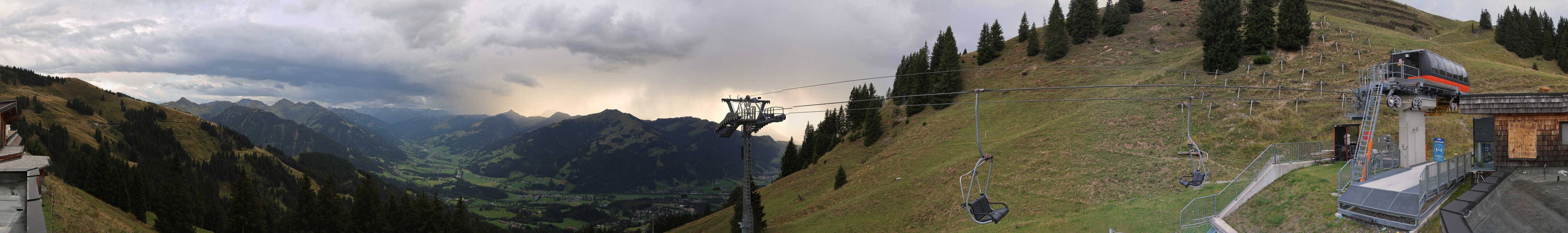 Archiv Foto Webcam Blick von der Bichlalm über Kitzbühel