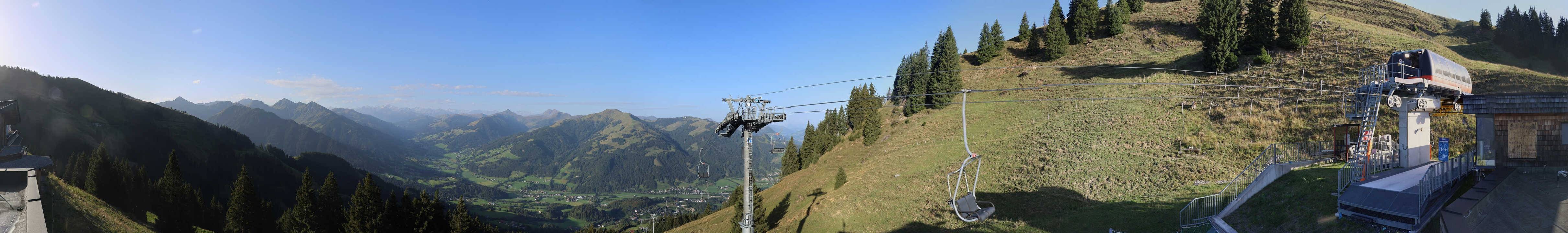 Archiv Foto Webcam Blick von der Bichlalm über Kitzbühel