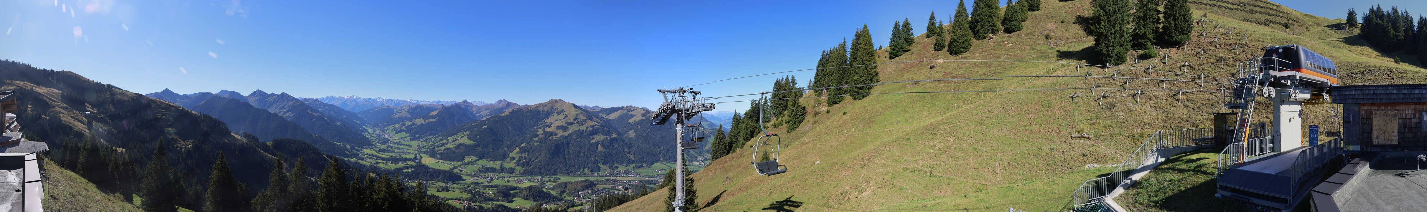 Archiv Foto Webcam Blick von der Bichlalm über Kitzbühel