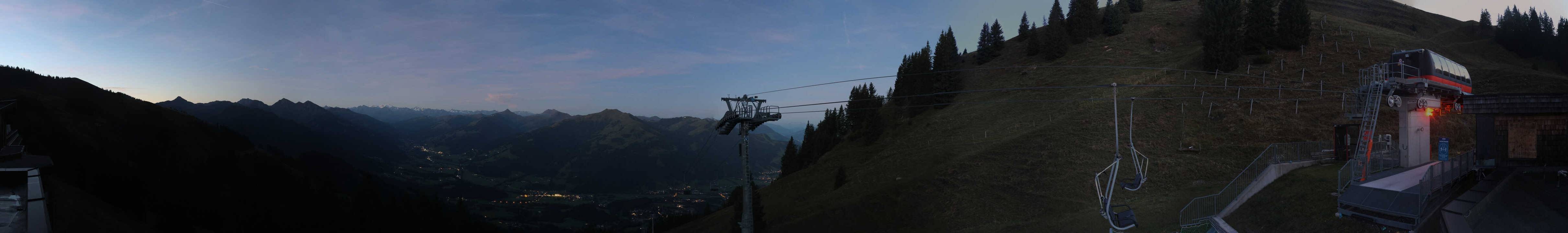 Archiv Foto Webcam Blick von der Bichlalm über Kitzbühel