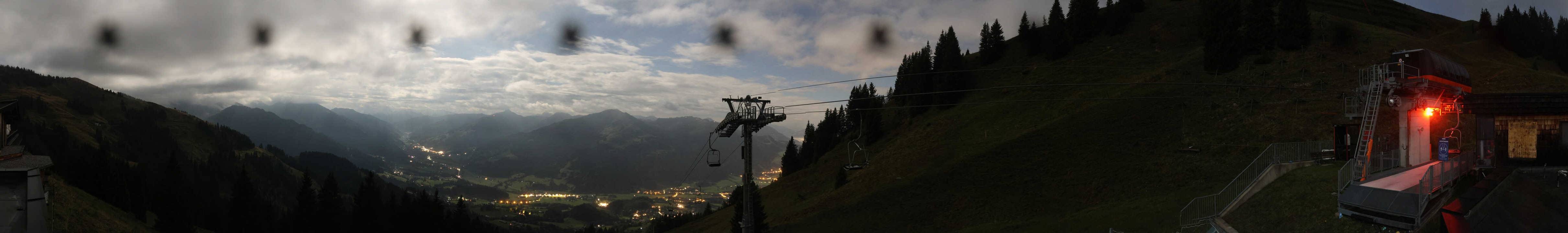Archiv Foto Webcam Blick von der Bichlalm über Kitzbühel
