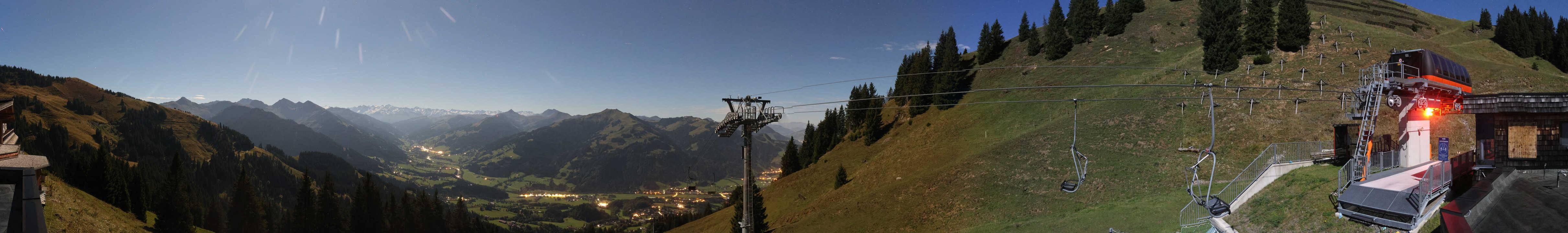 Archiv Foto Webcam Blick von der Bichlalm über Kitzbühel