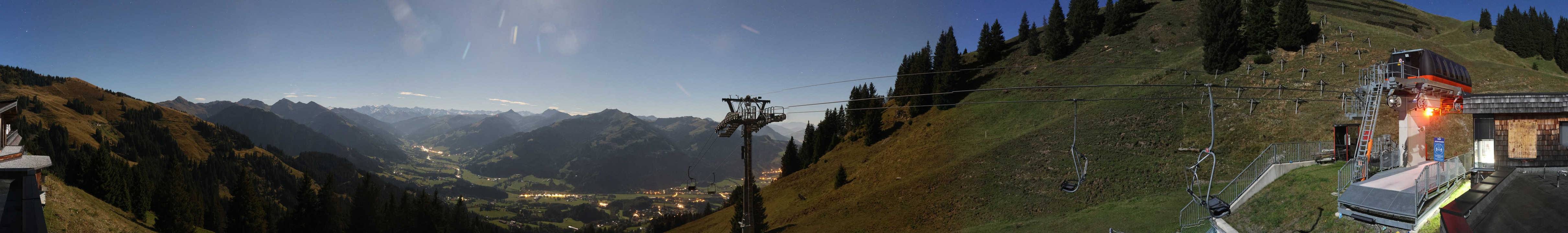 Archiv Foto Webcam Blick von der Bichlalm über Kitzbühel