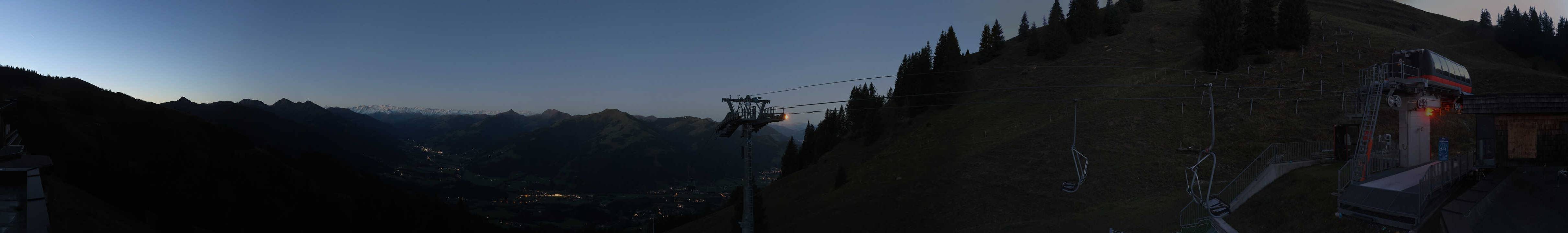 Archiv Foto Webcam Blick von der Bichlalm über Kitzbühel