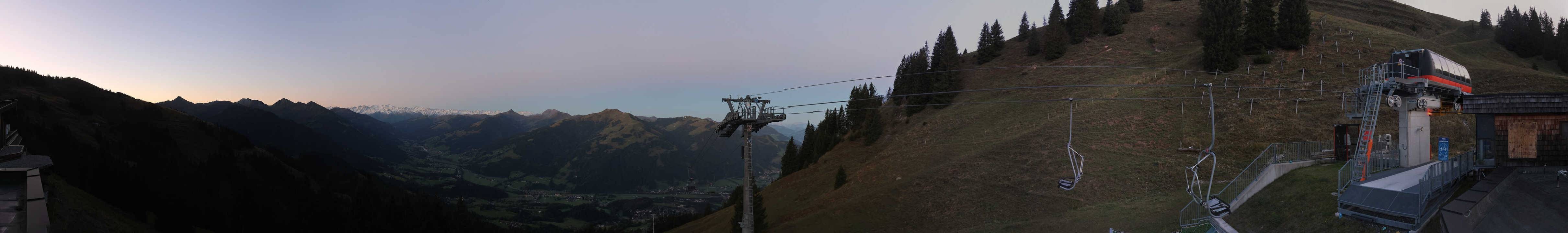 Archiv Foto Webcam Blick von der Bichlalm über Kitzbühel