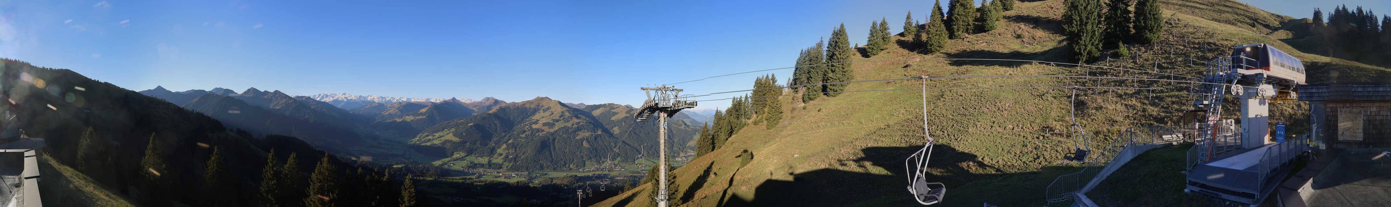 Archiv Foto Webcam Blick von der Bichlalm über Kitzbühel