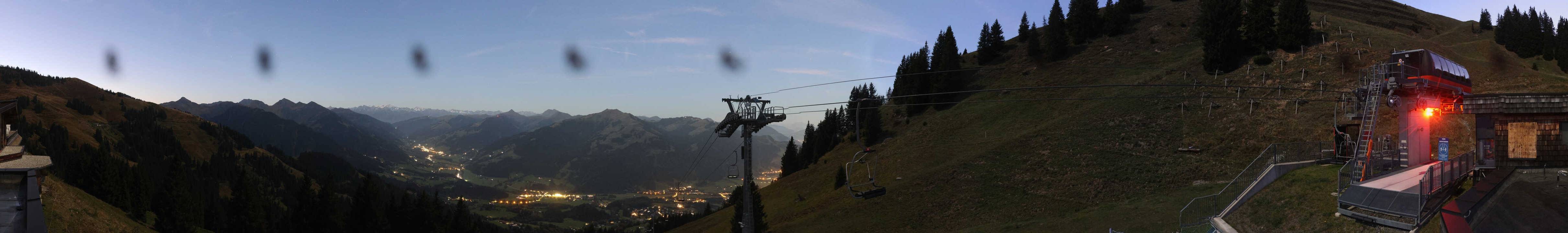 Archiv Foto Webcam Blick von der Bichlalm über Kitzbühel