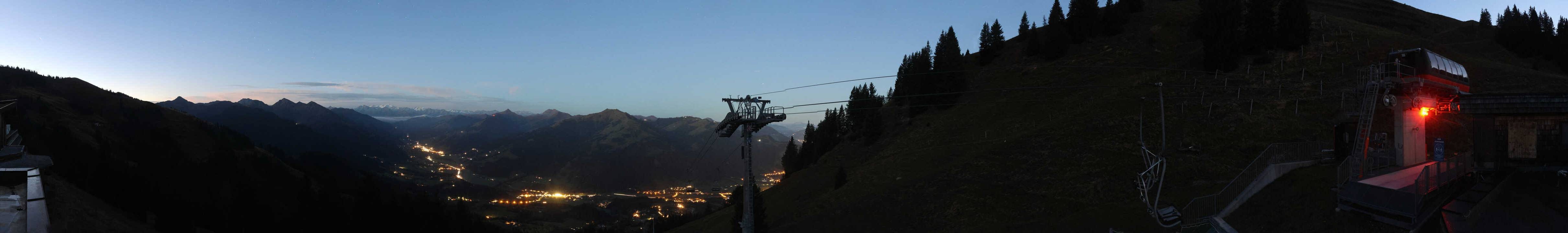 Archiv Foto Webcam Blick von der Bichlalm über Kitzbühel