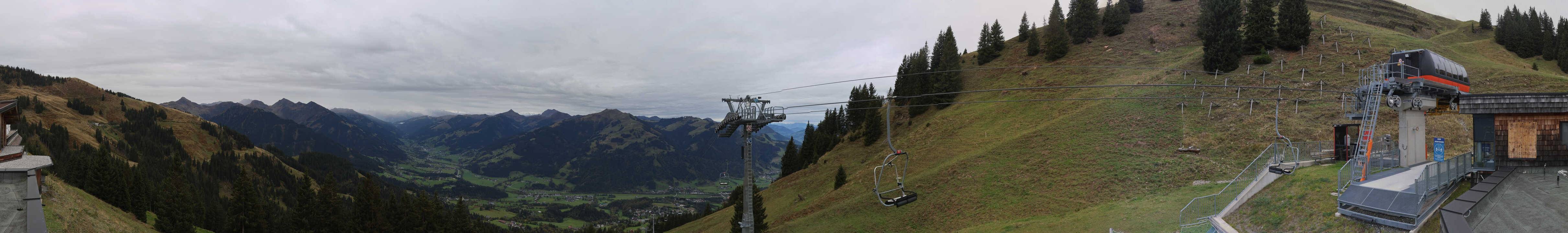 Archiv Foto Webcam Blick von der Bichlalm über Kitzbühel