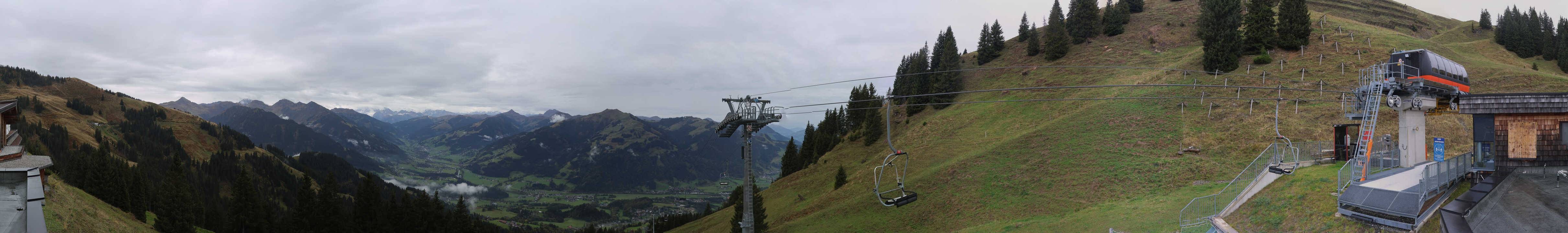 Archiv Foto Webcam Blick von der Bichlalm über Kitzbühel