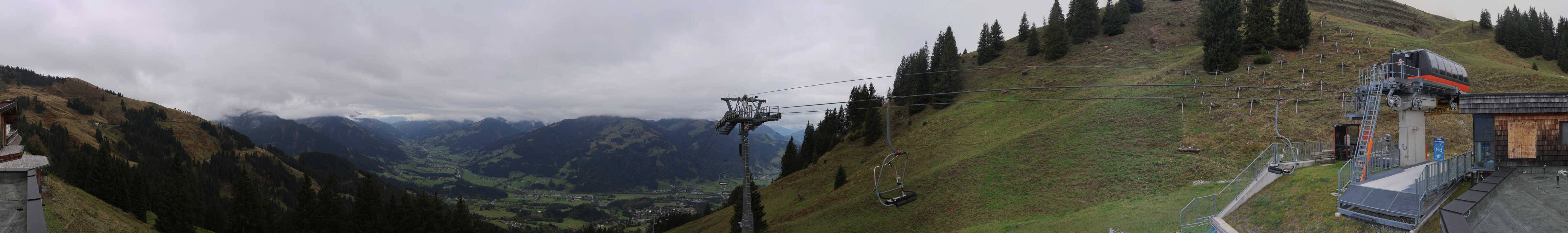 Archiv Foto Webcam Blick von der Bichlalm über Kitzbühel