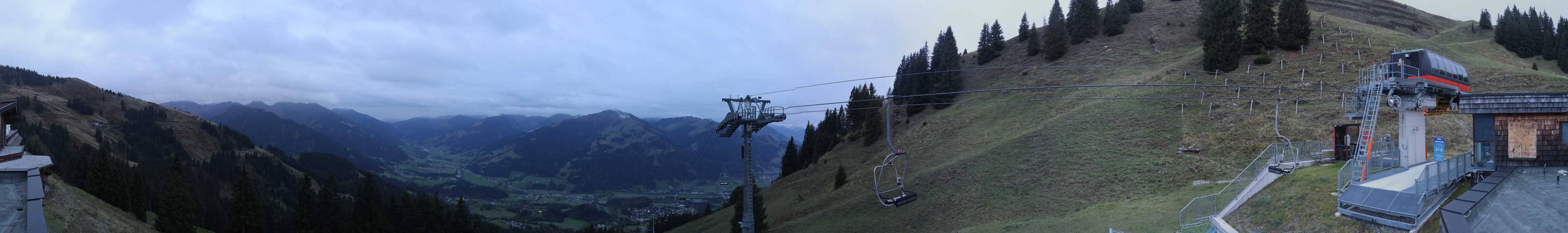 Archiv Foto Webcam Blick von der Bichlalm über Kitzbühel