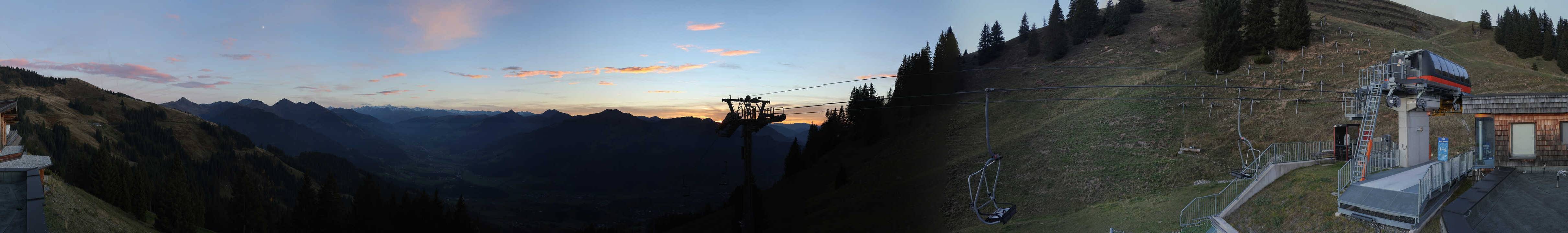 Archiv Foto Webcam Blick von der Bichlalm über Kitzbühel